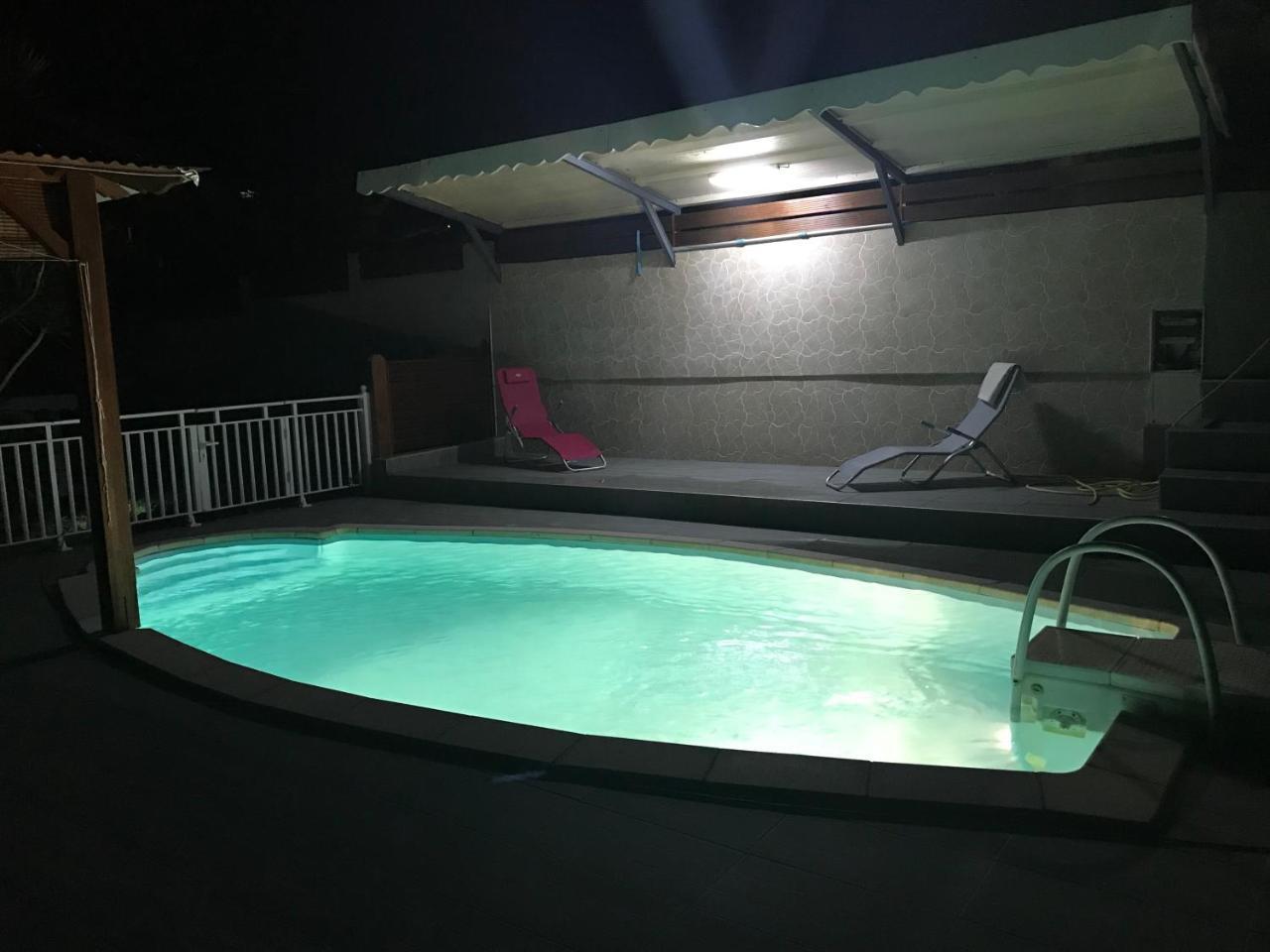 Villa Le Val De Lys-Piscine Privee Vieux-Habitants Exterior foto